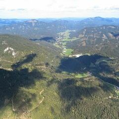Flugwegposition um 11:18:45: Aufgenommen in der Nähe von Gemeinde Schwarzau im Gebirge, Österreich in 1518 Meter